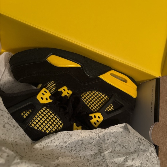 Jordan Athletic Shoes Black Yellow